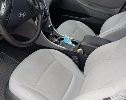 Хендай Соната, об'ємом двигуна 2.4 л та пробігом 205 тис. км за 8700 $, фото 8 на Automoto.ua