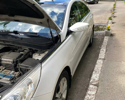 Хендай Соната, объемом двигателя 2 л и пробегом 191 тыс. км за 8999 $, фото 4 на Automoto.ua