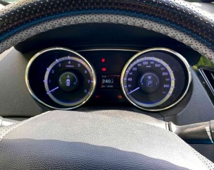 Хендай Соната, об'ємом двигуна 2 л та пробігом 190 тис. км за 11000 $, фото 5 на Automoto.ua