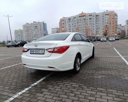 Хендай Соната, об'ємом двигуна 2 л та пробігом 128 тис. км за 9000 $, фото 6 на Automoto.ua