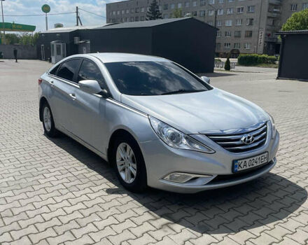 Хендай Соната, об'ємом двигуна 2 л та пробігом 141 тис. км за 6700 $, фото 8 на Automoto.ua