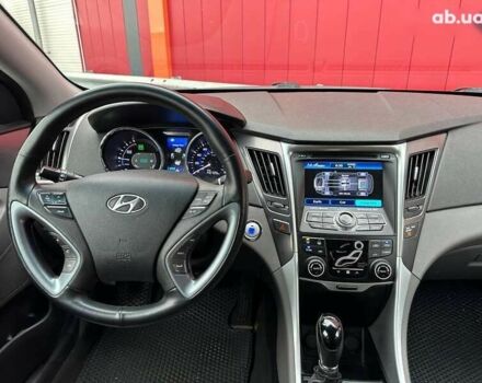 Хендай Соната, об'ємом двигуна 0 л та пробігом 140 тис. км за 10990 $, фото 13 на Automoto.ua