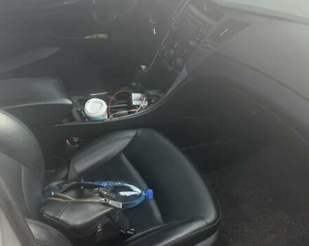 Хендай Соната, объемом двигателя 2 л и пробегом 350 тыс. км за 7500 $, фото 8 на Automoto.ua