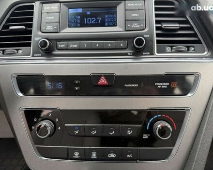 Хендай Соната, об'ємом двигуна 2.4 л та пробігом 211 тис. км за 10300 $, фото 16 на Automoto.ua