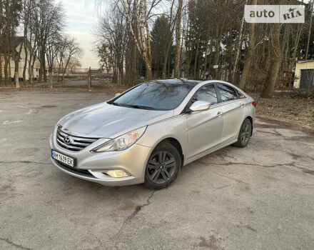 Хендай Соната, об'ємом двигуна 2 л та пробігом 285 тис. км за 7600 $, фото 1 на Automoto.ua