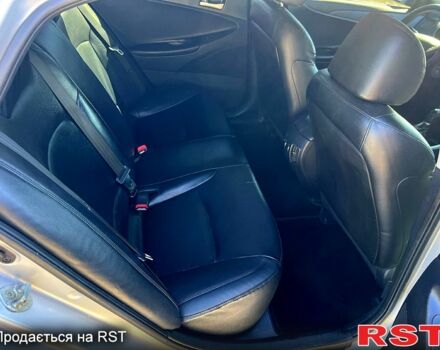 Хендай Соната, объемом двигателя 2 л и пробегом 280 тыс. км за 6999 $, фото 6 на Automoto.ua