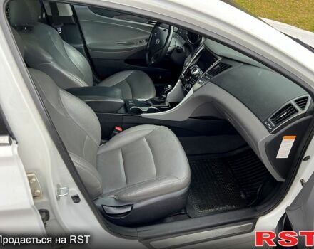 Хендай Соната, объемом двигателя 2.4 л и пробегом 195 тыс. км за 8500 $, фото 10 на Automoto.ua