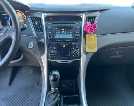 Хендай Соната, об'ємом двигуна 0 л та пробігом 160 тис. км за 9999 $, фото 17 на Automoto.ua