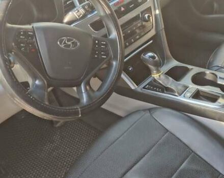 Хендай Соната, объемом двигателя 2.36 л и пробегом 220 тыс. км за 7350 $, фото 6 на Automoto.ua