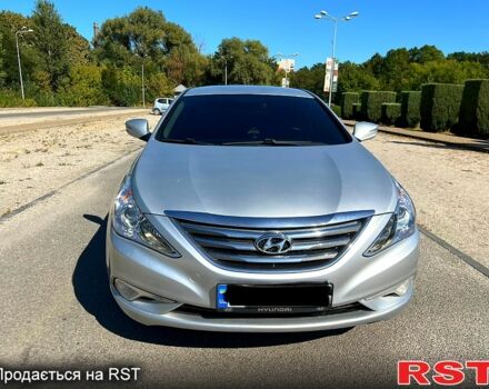 Хендай Соната, объемом двигателя 2 л и пробегом 280 тыс. км за 6999 $, фото 1 на Automoto.ua