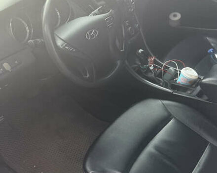 Хендай Соната, объемом двигателя 2 л и пробегом 350 тыс. км за 7500 $, фото 6 на Automoto.ua