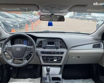 Хендай Соната, об'ємом двигуна 2.4 л та пробігом 211 тис. км за 10300 $, фото 12 на Automoto.ua