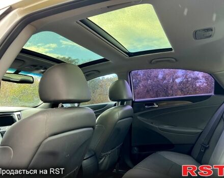 Хендай Соната, объемом двигателя 2.4 л и пробегом 195 тыс. км за 8500 $, фото 6 на Automoto.ua
