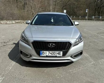 Хендай Соната, об'ємом двигуна 2 л та пробігом 443 тис. км за 10950 $, фото 1 на Automoto.ua