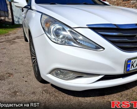 Хендай Соната, объемом двигателя 2 л и пробегом 333 тыс. км за 8200 $, фото 2 на Automoto.ua