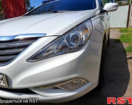 Хендай Соната, объемом двигателя 2 л и пробегом 333 тыс. км за 8200 $, фото 3 на Automoto.ua