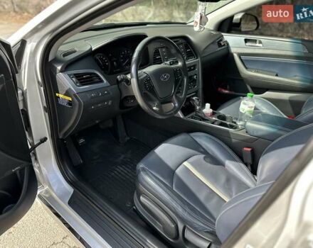 Хендай Соната, об'ємом двигуна 2 л та пробігом 443 тис. км за 10950 $, фото 8 на Automoto.ua