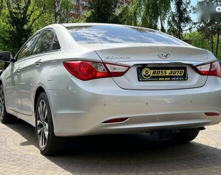 Хендай Соната 2015 в Львове на Automoto.ua Хендай Соната, объемом двигателя 2 л и пробегом 117 тыс. км за 9700 $, фото 4 на Automoto.ua