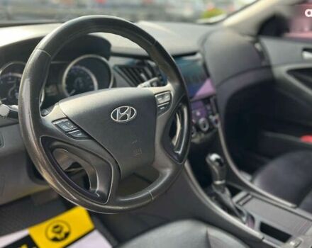 Хендай Соната 2015 в Львове на Automoto.ua Хендай Соната, объемом двигателя 2 л и пробегом 117 тыс. км за 9700 $, фото 16 на Automoto.ua
