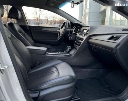 Хендай Соната, об'ємом двигуна 2 л та пробігом 383 тис. км за 7900 $, фото 11 на Automoto.ua
