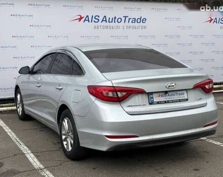 Хендай Соната, объемом двигателя 2 л и пробегом 354 тыс. км за 9490 $, фото 4 на Automoto.ua