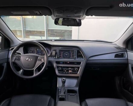 Хендай Соната, об'ємом двигуна 2 л та пробігом 383 тис. км за 7900 $, фото 8 на Automoto.ua