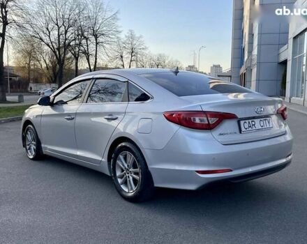 Хендай Соната, об'ємом двигуна 2 л та пробігом 383 тис. км за 7900 $, фото 6 на Automoto.ua