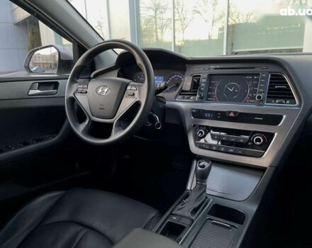 Хендай Соната, об'ємом двигуна 2 л та пробігом 383 тис. км за 7900 $, фото 12 на Automoto.ua