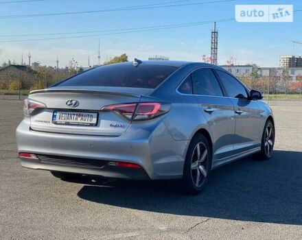 Хендай Соната, об'ємом двигуна 2 л та пробігом 218 тис. км за 15500 $, фото 4 на Automoto.ua