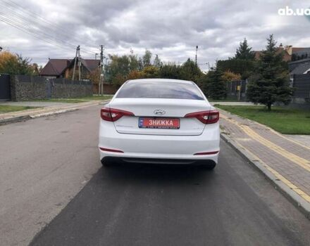 Хендай Соната, об'ємом двигуна 2 л та пробігом 225 тис. км за 9990 $, фото 4 на Automoto.ua