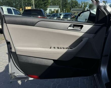 Хендай Соната, об'ємом двигуна 2.4 л та пробігом 196 тис. км за 8700 $, фото 15 на Automoto.ua