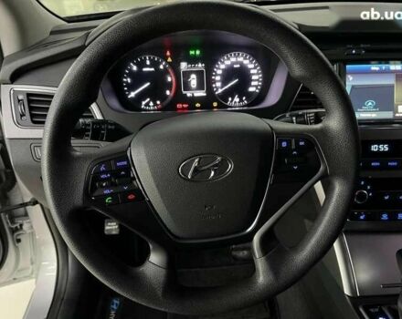 Хендай Соната, об'ємом двигуна 1.7 л та пробігом 120 тис. км за 14200 $, фото 10 на Automoto.ua