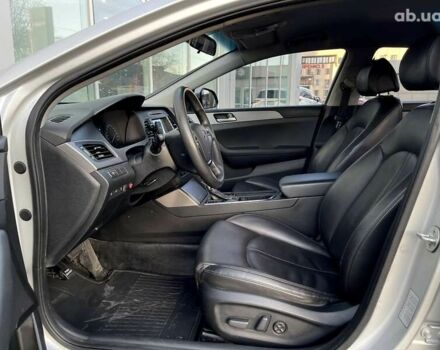 Хендай Соната, об'ємом двигуна 2 л та пробігом 383 тис. км за 7900 $, фото 13 на Automoto.ua