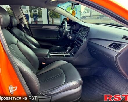 Хендай Соната, объемом двигателя 2 л и пробегом 320 тыс. км за 7999 $, фото 4 на Automoto.ua
