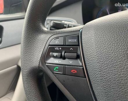 Хендай Соната, об'ємом двигуна 0 л та пробігом 312 тис. км за 10490 $, фото 21 на Automoto.ua