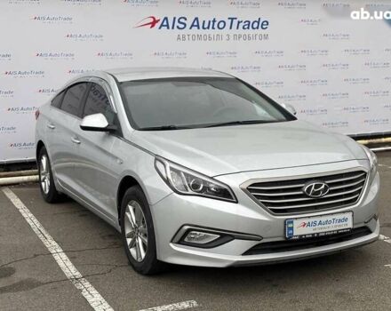 Хендай Соната, объемом двигателя 2 л и пробегом 354 тыс. км за 9490 $, фото 2 на Automoto.ua