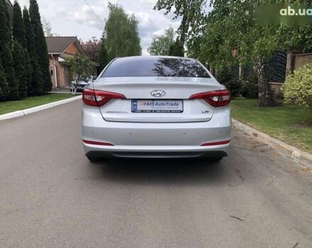Хендай Соната 2016 у Києві на Automoto.ua Хендай Соната, об'ємом двигуна 2 л та пробігом 377 тис. км за 9990 $, фото 6 на Automoto.ua
