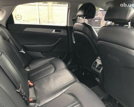 Хендай Соната, об'ємом двигуна 2 л та пробігом 225 тис. км за 9990 $, фото 14 на Automoto.ua