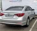 Хендай Соната, объемом двигателя 2 л и пробегом 354 тыс. км за 9490 $, фото 3 на Automoto.ua