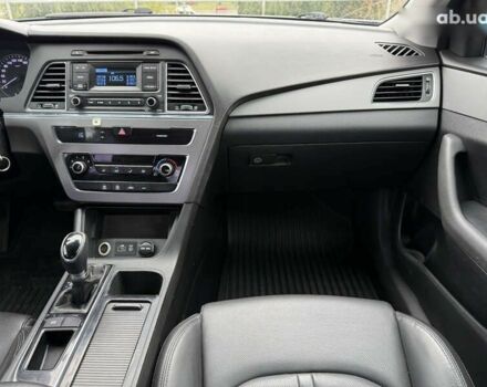 Хендай Соната, об'ємом двигуна 2 л та пробігом 359 тис. км за 8900 $, фото 20 на Automoto.ua