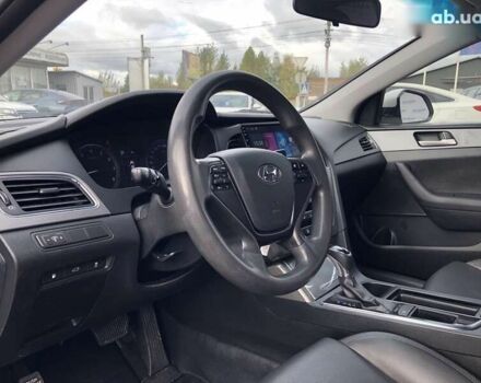Хендай Соната 2017 у Києві на Automoto.ua Хендай Соната, об'ємом двигуна 2 л та пробігом 359 тис. км за 10290 $, фото 6 на Automoto.ua