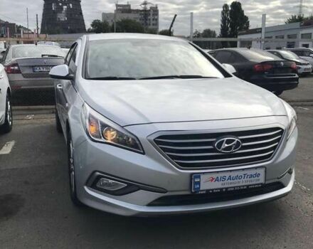 Хендай Соната 2017 у Києві на Automoto.ua Хендай Соната, об'ємом двигуна 2 л та пробігом 429 тис. км за 9990 $, фото 2 на Automoto.ua