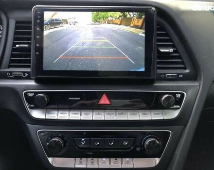 Хендай Соната, об'ємом двигуна 2 л та пробігом 389 тис. км за 11290 $, фото 10 на Automoto.ua