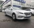 Хендай Соната 2017 в Киеве на Automoto.ua Хендай Соната, объемом двигателя 2 л и пробегом 366 тыс. км за 10290 $, фото 2 на Automoto.ua
