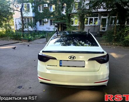 Хендай Соната, объемом двигателя 2 л и пробегом 205 тыс. км за 10000 $, фото 1 на Automoto.ua