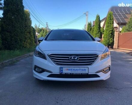 Хендай Соната, об'ємом двигуна 2 л та пробігом 267 тис. км за 11290 $, фото 1 на Automoto.ua