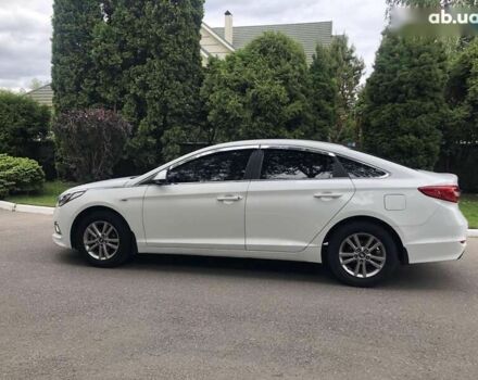 Хендай Соната, об'ємом двигуна 2 л та пробігом 435 тис. км за 10490 $, фото 3 на Automoto.ua