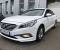 Хендай Соната 2017 у Києві на Automoto.ua Хендай Соната, об'ємом двигуна 2 л та пробігом 339 тис. км за 10690 $, фото 1 на Automoto.ua
