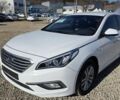 Хендай Соната 2017 у Києві на Automoto.ua Хендай Соната, об'ємом двигуна 2 л та пробігом 339 тис. км за 10990 $, фото 1 на Automoto.ua