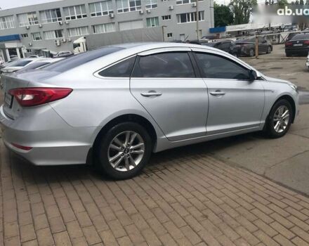 Хендай Соната 2017 в Киеве на Automoto.ua Хендай Соната, объемом двигателя 2 л и пробегом 248 тыс. км за 11290 $, фото 3 на Automoto.ua